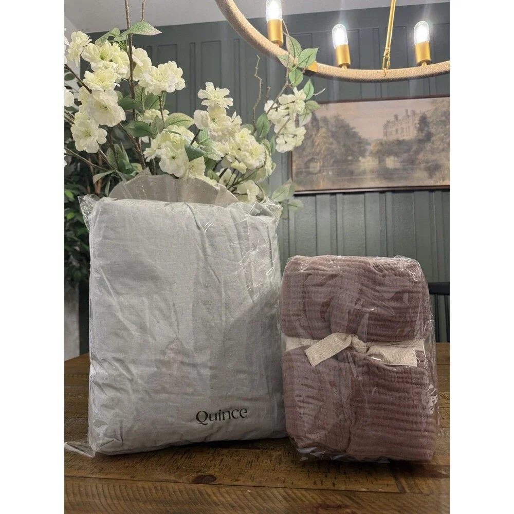 Quince BUNDLE- King Cal King Mist Linen Duvet Cover Set + Fig Gauze Shams $263